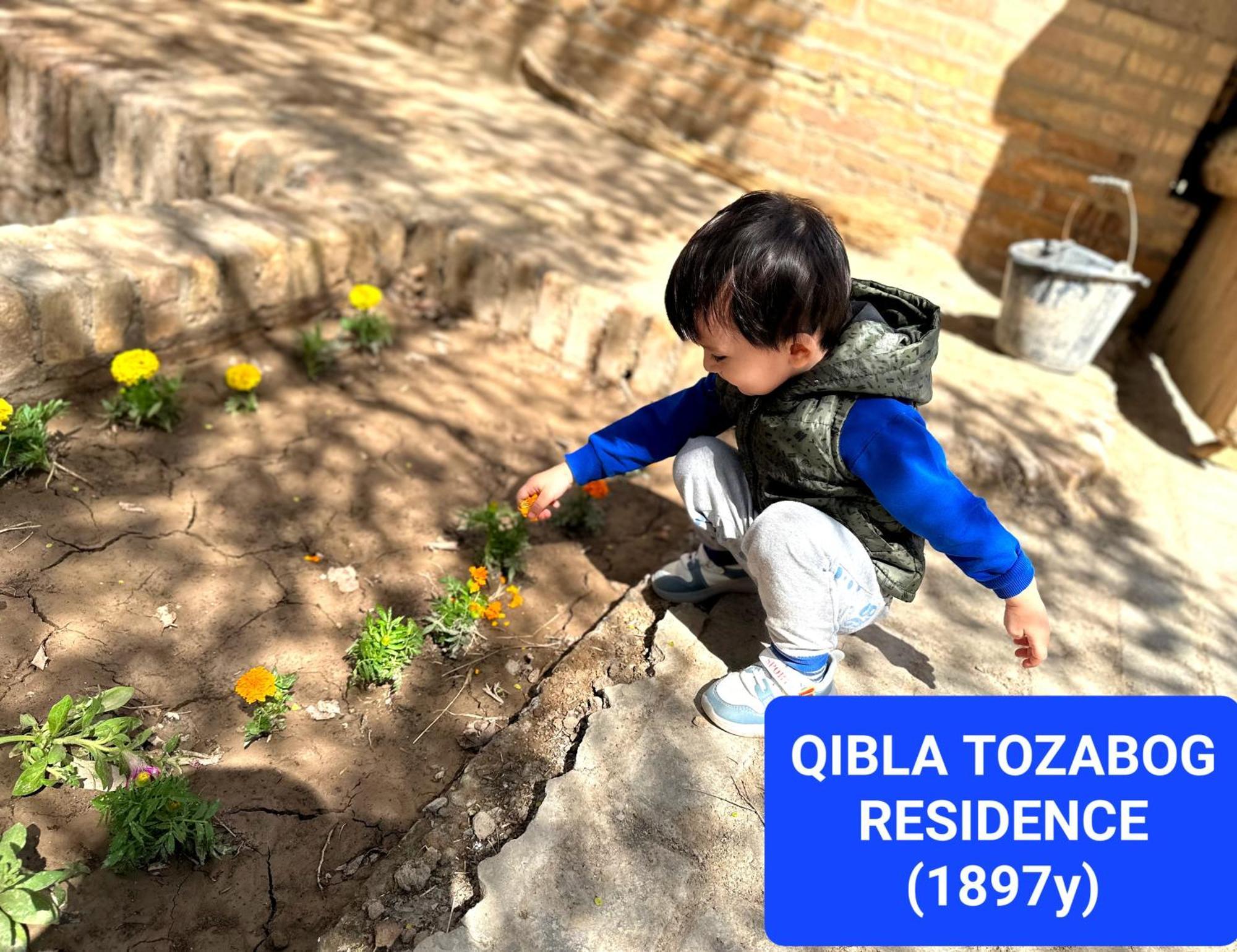 Готель Qibla Tozabog Хіва Екстер'єр фото