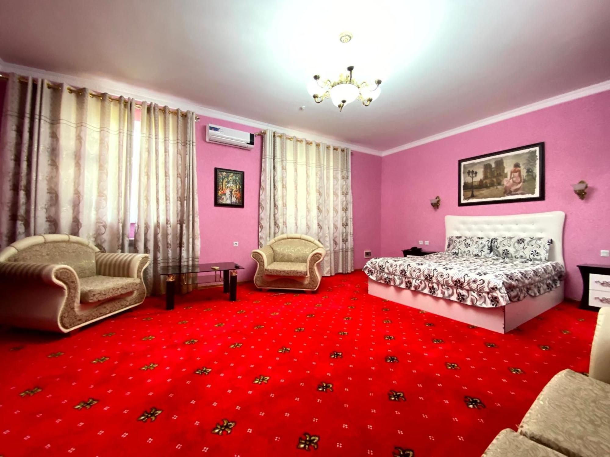 Готель Qibla Tozabog Хіва Екстер'єр фото